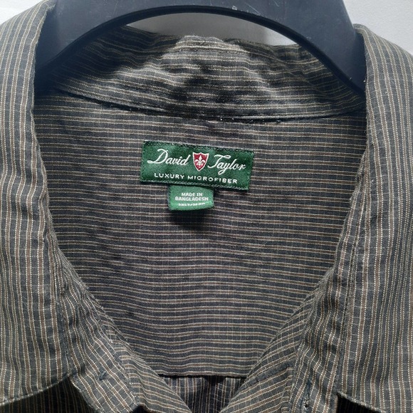 David Taylor Luxury Microfiber shortsleeve patterned button up shirt READ 4 Size - Picture 3 of 4